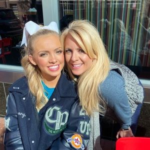 Meet your Posher, Georgia